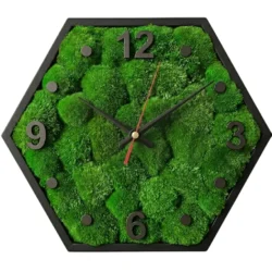 Hexagon-Wanduhr-aus-Holz-und-Kugelmoos_result Hatszögletű falióra fekete kerettel, gömbmohával és fekete számokkal